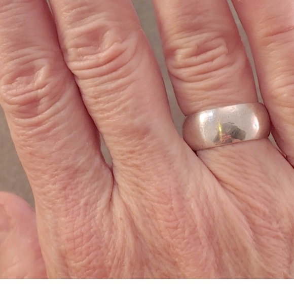 Vintage Sterling Wide Rounded Face Band Ring - Picture 1 of 5